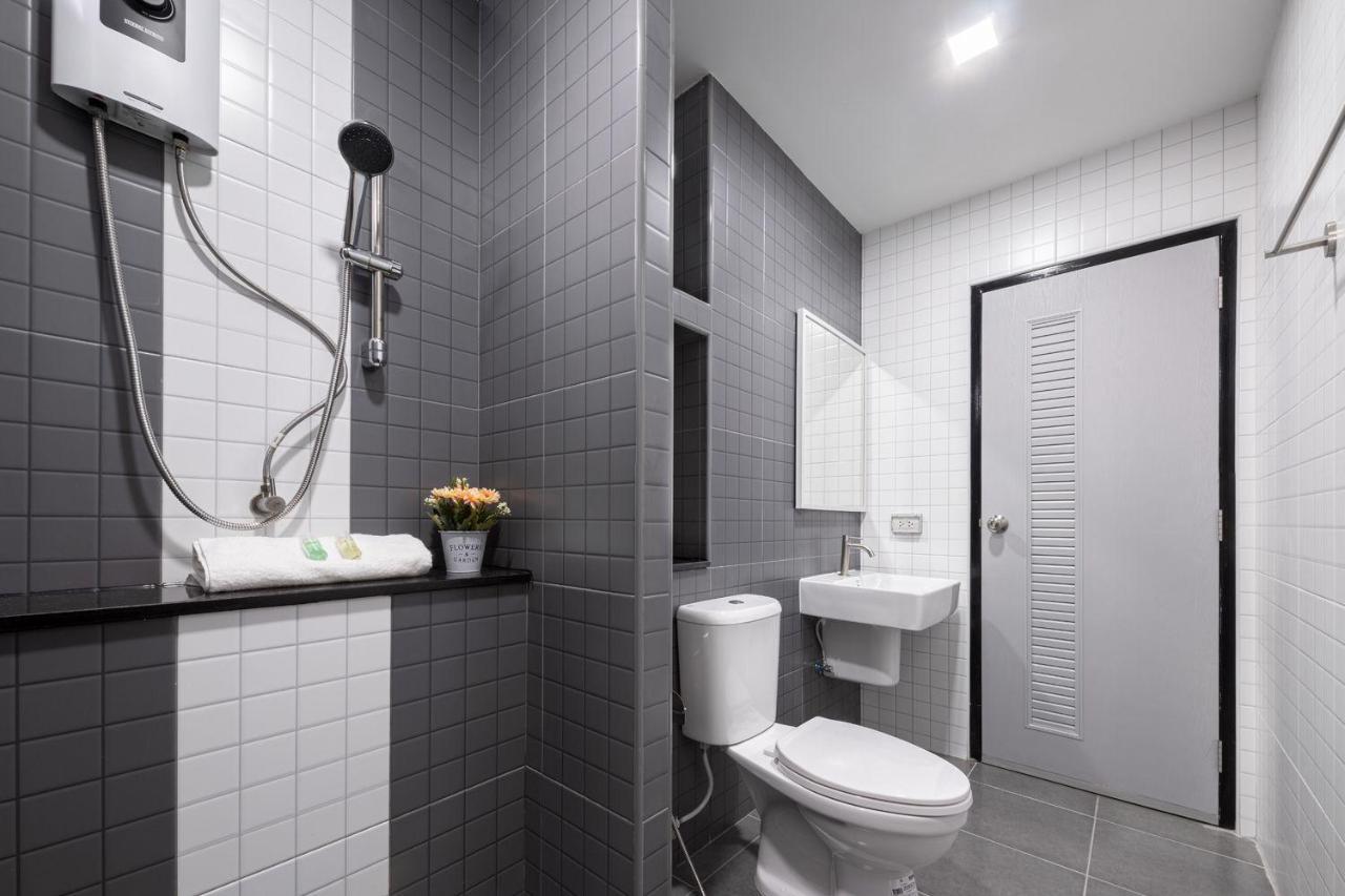 Aqua Residences อควา เรสซิเดนซ์ ห้องพักใหม่ให้เช่า ติดรถไฟฟ้าสถานีวุฒากาศ بانكوك المظهر الخارجي الصورة
